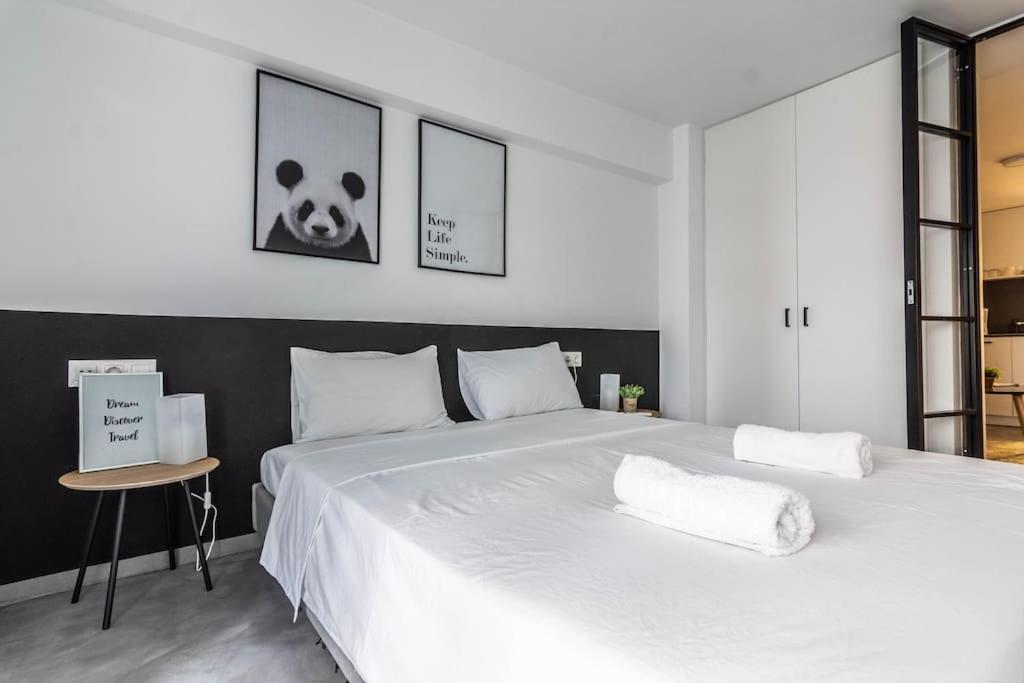 City Stroll Apartment เอเธนส์ ภายนอก รูปภาพ