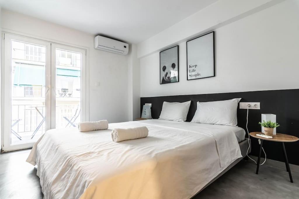 City Stroll Apartment เอเธนส์ ภายนอก รูปภาพ