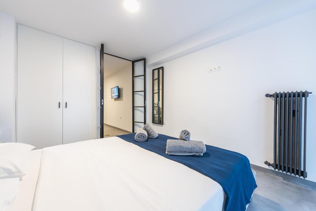 City Stroll Apartment เอเธนส์ ภายนอก รูปภาพ