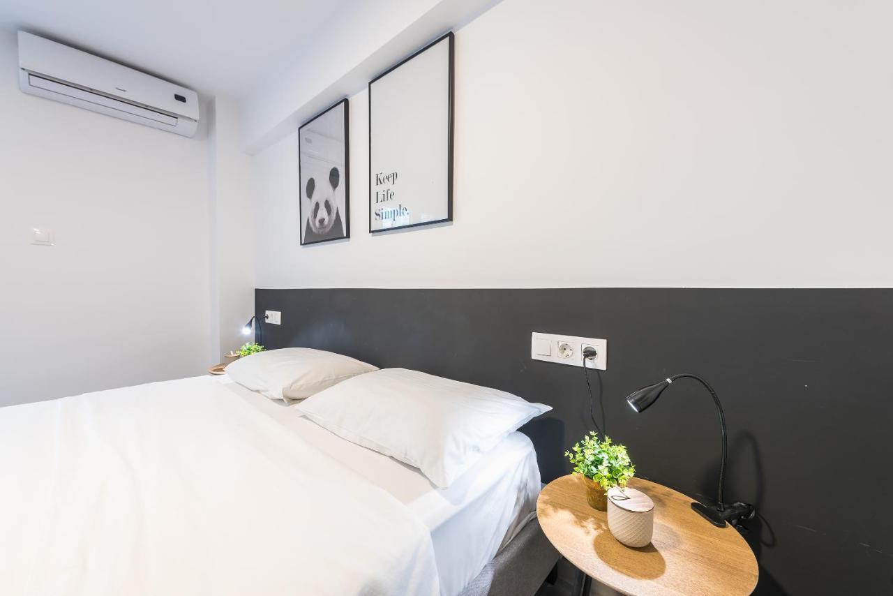 City Stroll Apartment เอเธนส์ ภายนอก รูปภาพ