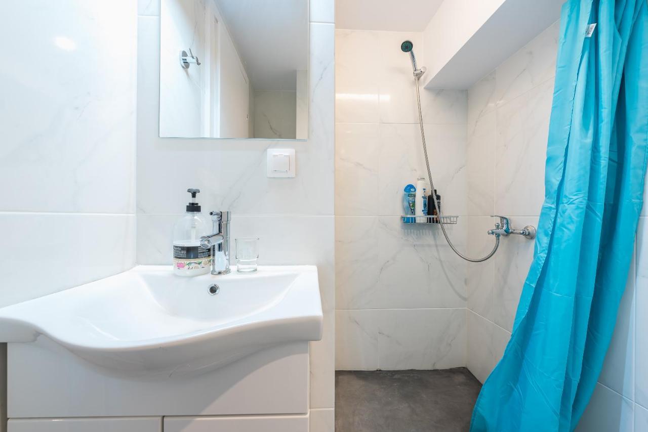 City Stroll Apartment เอเธนส์ ภายนอก รูปภาพ