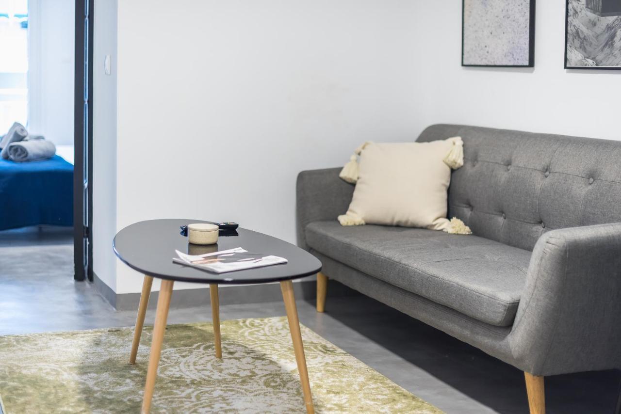 City Stroll Apartment เอเธนส์ ภายนอก รูปภาพ