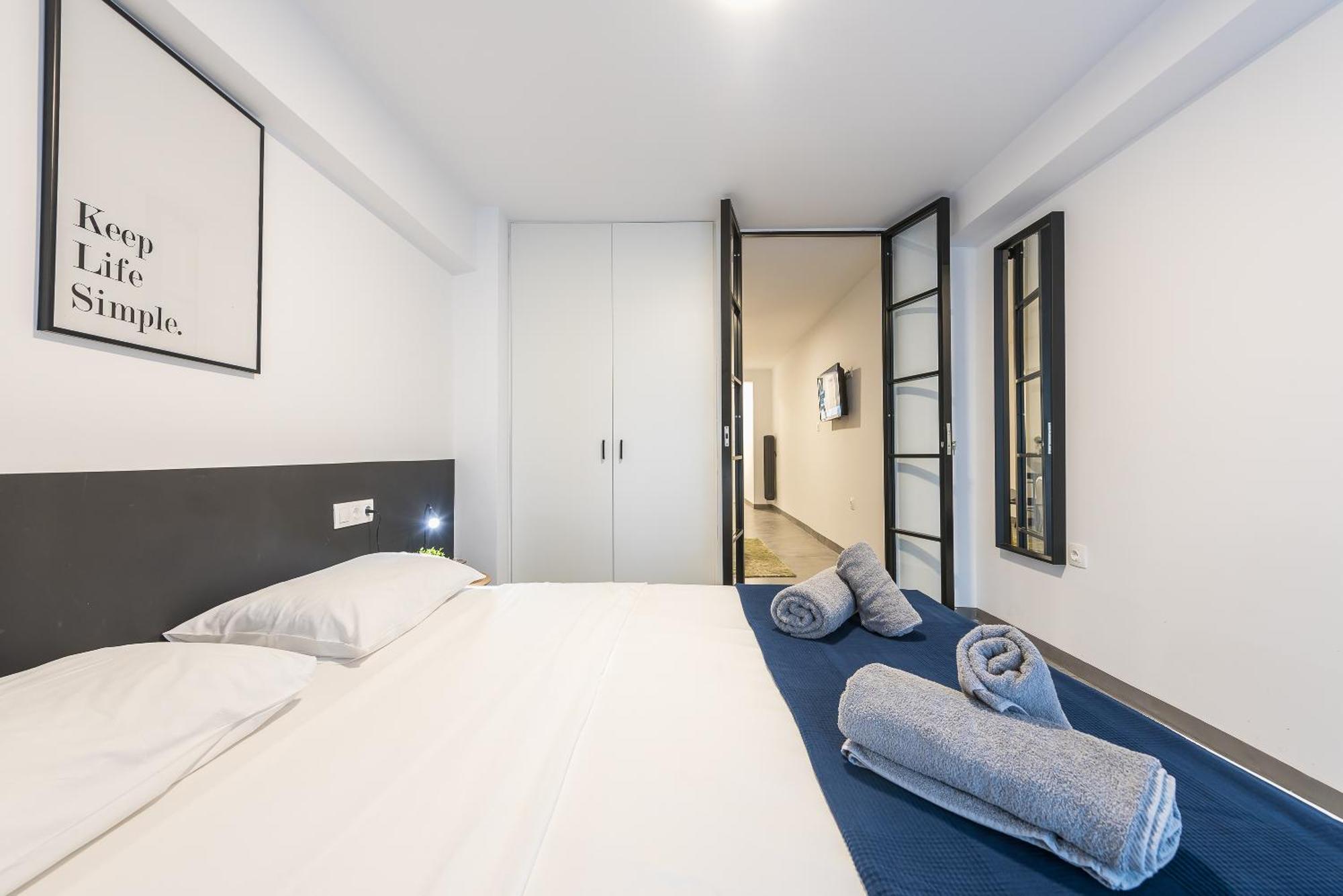 City Stroll Apartment เอเธนส์ ภายนอก รูปภาพ