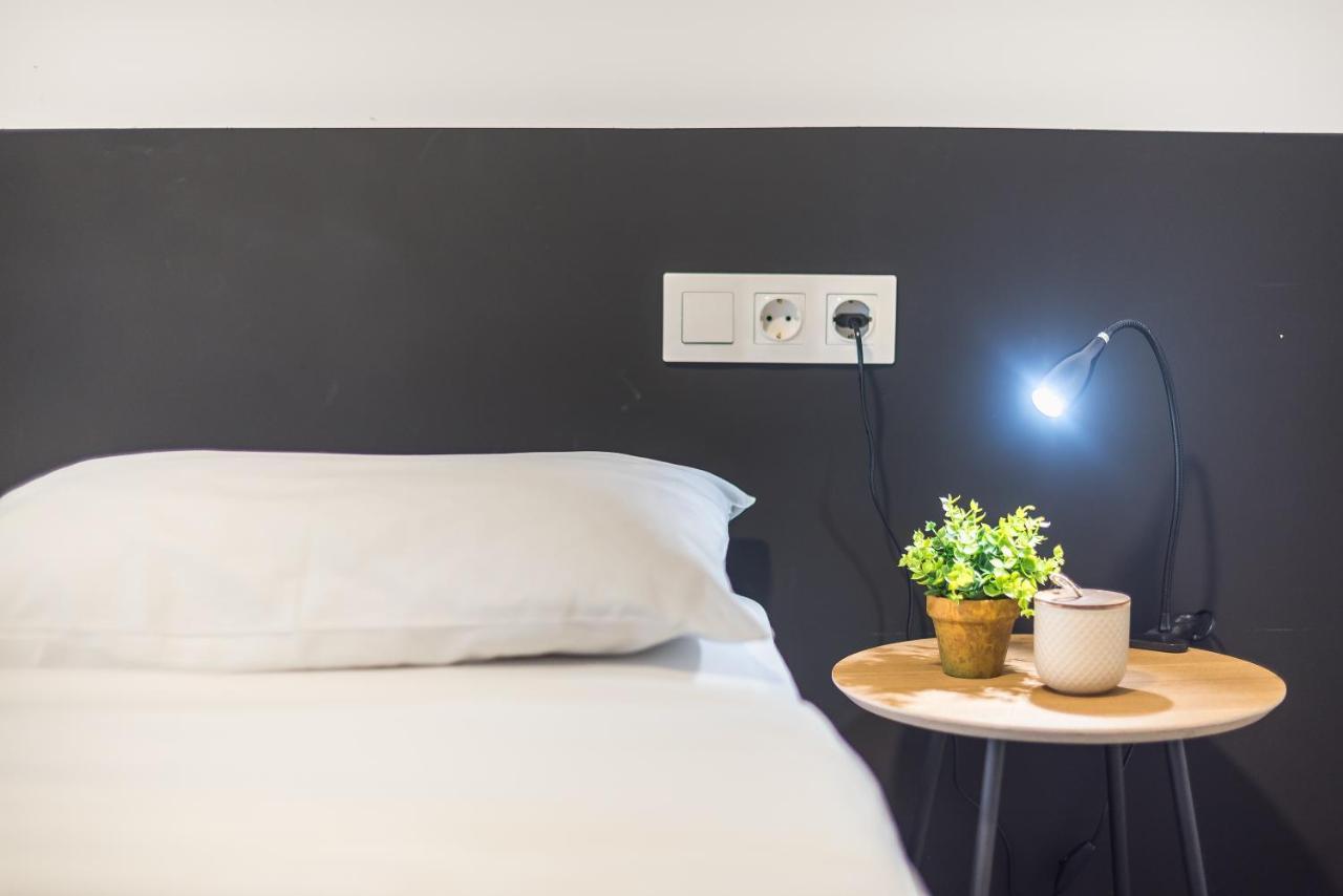 City Stroll Apartment เอเธนส์ ภายนอก รูปภาพ